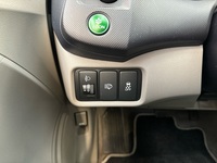 Honda Insight vaihtoauto