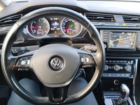 Volkswagen Touran vaihtoauto