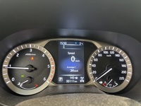 Nissan Navara vaihtoauto