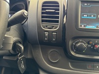 Opel Vivaro vaihtoauto