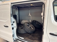 Opel Vivaro vaihtoauto
