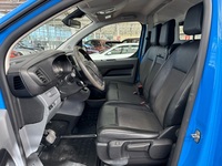 Opel Vivaro vaihtoauto