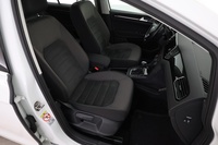 Volkswagen Golf Sportsvan vaihtoauto