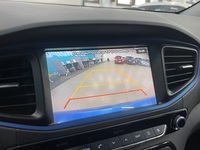 Hyundai IONIQ hybrid vaihtoauto