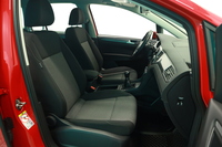 Volkswagen Golf Sportsvan vaihtoauto