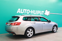 Honda Accord vaihtoauto