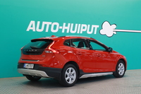 Volvo V40 Cross Country vaihtoauto