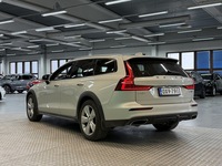 Volvo V60 Cross Country vaihtoauto