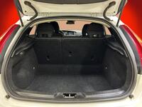 Volvo V40 Cross Country vaihtoauto