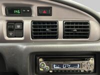 Mazda B2500 vaihtoauto