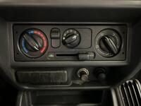 Mazda B2500 vaihtoauto