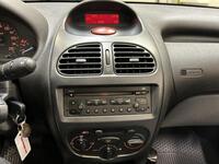 Peugeot 206 vaihtoauto