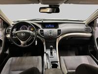 Honda Accord vaihtoauto