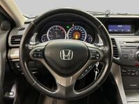 Honda Accord vaihtoauto