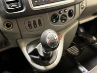 Opel Vivaro vaihtoauto