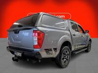 Nissan Navara vaihtoauto