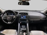 Jaguar F-PACE vaihtoauto