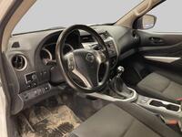 Nissan Navara vaihtoauto