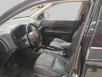 Mitsubishi Outlander vaihtoauto