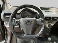 Toyota iQ vaihtoauto