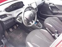 Peugeot 208 vaihtoauto