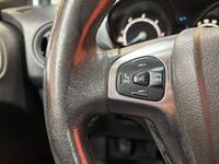 Ford Transit Courier vaihtoauto