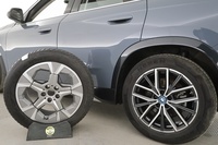 BMW iX1 vaihtoauto