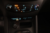 Ford Transit Courier vaihtoauto