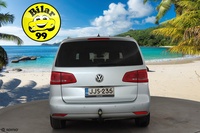Volkswagen Touran vaihtoauto
