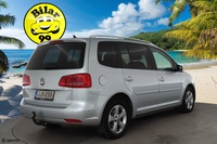Volkswagen Touran vaihtoauto