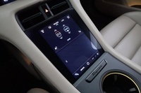 Porsche Taycan vaihtoauto