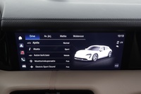 Porsche Taycan vaihtoauto