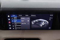 Porsche Taycan vaihtoauto