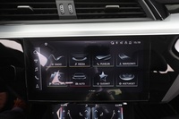 Audi Q8 e-tron vaihtoauto