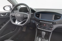 Hyundai IONIQ hybrid vaihtoauto