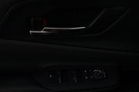 Toyota Prius Plug-in vaihtoauto