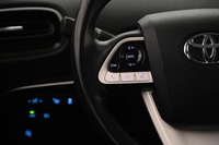 Toyota Prius PHEV vaihtoauto