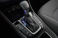 Hyundai IONIQ plug-in vaihtoauto