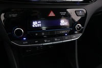 Hyundai IONIQ hybrid vaihtoauto