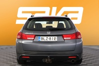 Honda Accord vaihtoauto