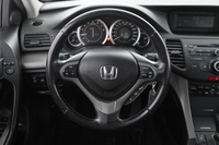 Honda Accord vaihtoauto