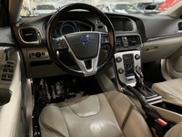Volvo V40 Cross Country vaihtoauto