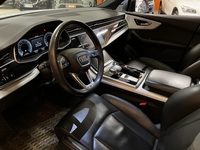 Audi Q7 vaihtoauto