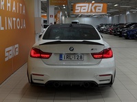 BMW M4 vaihtoauto