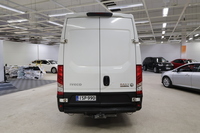 Iveco 35S vaihtoauto