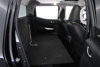 Nissan Navara vaihtoauto