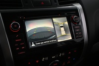 Nissan Navara vaihtoauto