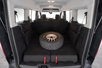 Ford Grand Tourneo Connect vaihtoauto