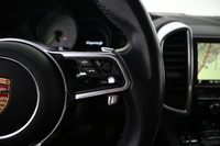 Porsche Cayenne vaihtoauto