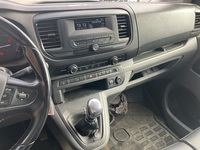 Opel Vivaro vaihtoauto